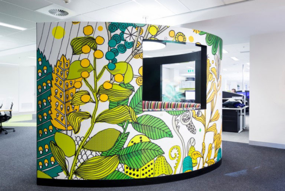 commonwealth_bank_call_center_meeting_booth_3