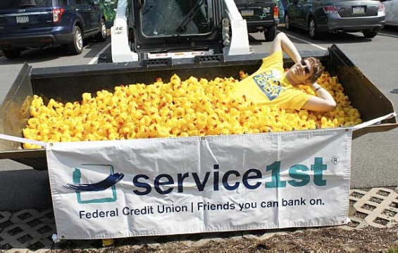 service_1st_credit_union_duck_derby_in_a_tub
