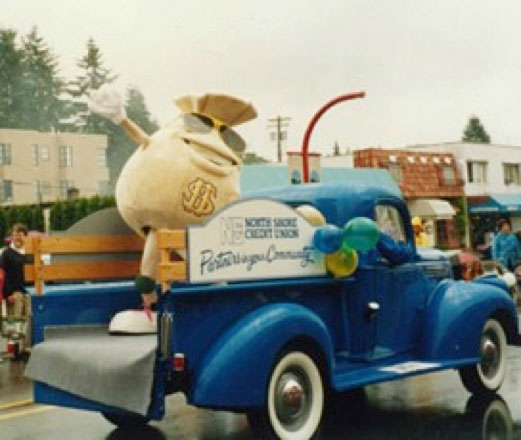 north_shore_credit_union_old_truck