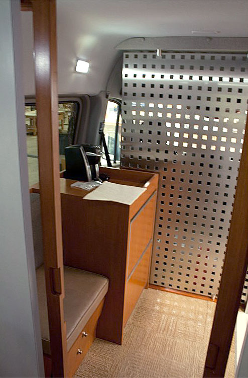 frost_bank_van_coffee_maker