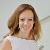 Picture of Pinar Ozcan at Oxford University