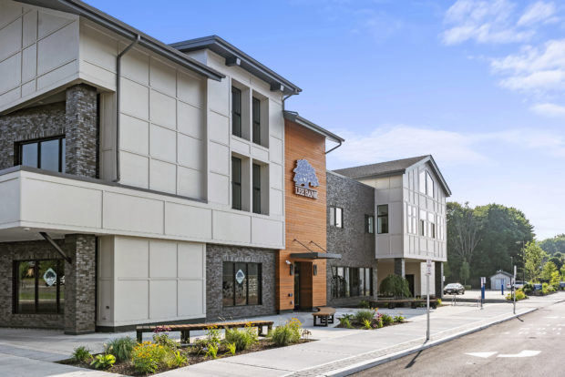 picture of lee bank branch